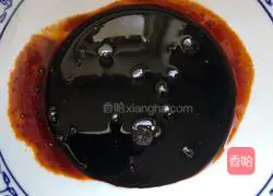 Illustration of how to cook pork with dried bamboo shoots 4