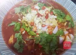 Illustration of the family version of boiled pork 15