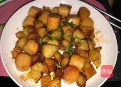 Illustration of how to make pan-fried potato sausage pieces 13