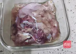 Chicken Illustration of how to cook potatoes 1