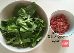 Illustration of how to make minced pork and cabbage 2