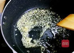 Illustration of how to make fried leeks with enoki mushrooms 13