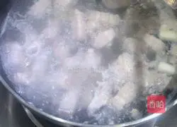 Illustration of how to make braised pork with liposuction 4