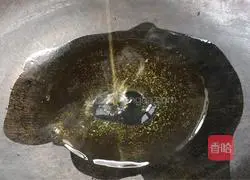 Illustration of how to make boiled chicken slices 12