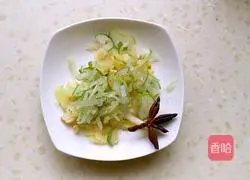 Illustration of how to make frozen tofu stewed with cabbage 4