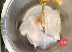 Illustration of how to make saliva chicken legs 3