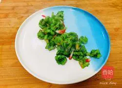 Illustration of how to make emerald shrimp 11