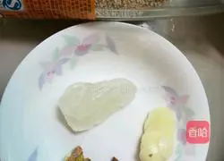 Illustration of how to make sweet and sour pork ribs 2