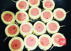 Illustration of how to make bean skin ham rolls 7