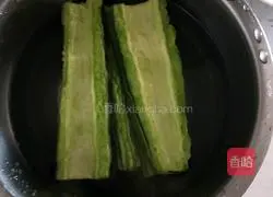 Bitter Melon Scrambled Egg Recipe Illustration 1