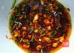 Illustration of how to make saliva chicken 5