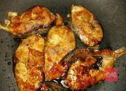 Illustration of Braised Mackerel Fillets 2