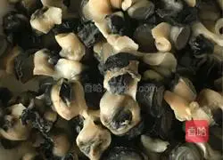 Illustration of how to make bacon screws 1