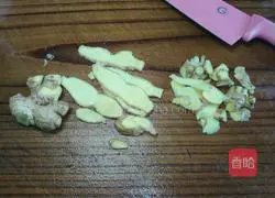 Illustration of how to make steamed duck with ginger mother 2