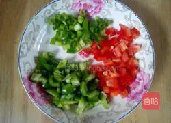 Illustration of how to make minced meat vermicelli 2