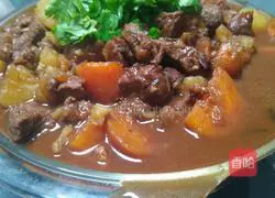 Illustration of how to make potato and beef stew 8