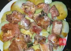 Zigua Illustration of how to make spicy black bean sauce pork ribs 4