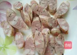 Illustration of how to make fried asparagus with sausage 2