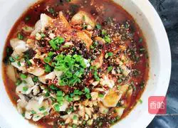 Illustration of how to make spicy boiled fish 7