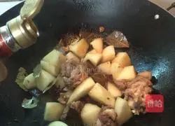 Illustration of how to make mutton stewed with radish 8