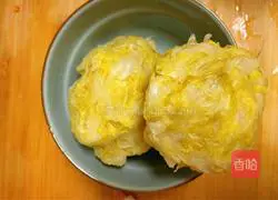 Illustration of how to make stir-fried pork with sauerkraut 2