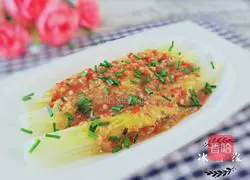 Garlic Illustration of how to make Rongba cabbage 1