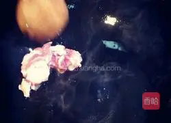 Illustration of how to make dry pot potato slices 6