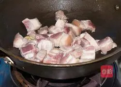 Illustration of how to make roasted pork with orchid dried beans 3