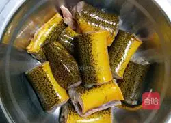 Illustration of how to cook eel roasted pork 2