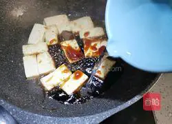 Illustration of how to cook small yellow croaker with tofu 13
