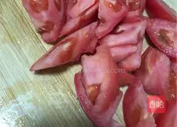 Tomato and potato stewed beef brisket Practice illustration 4