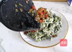 # steamed vegetables# Illustration of how to make steamed spinach 11