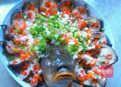 Illustration of how to cook carp with pepper 10