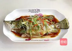 Illustration of how to make steamed mandarin fish 9