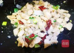 Illustration of how to make Kung Pao Chicken 10