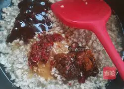 Illustration of how to make noodles with sauce 8