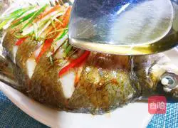 Illustration of how to make steamed bream 8