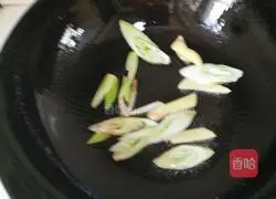 Illustration of how to make braised chicken feet 5