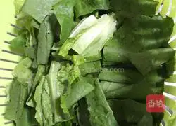 Illustration of how to make black bean sauce, dace and lettuce 1