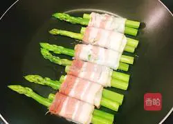 American-style bacon-fried asparagus Illustration of how to do it 4