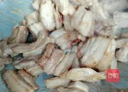 Illustration of how to make farm-style stir-fried pork 7