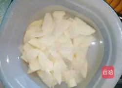 Illustration of how to make fried meat and potatoes 3