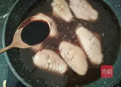 Illustration of how to make Coke Chicken Wings 6