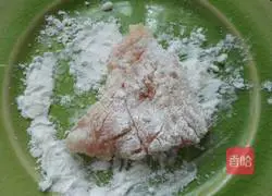 Illustration of how to make lychee meat 4