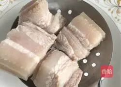 Illustration of Braised Pork 4