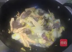 Illustration of how to cook baby cabbage and bean curd meatballs 8