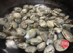 Illustration of how to make spicy fried clams 2