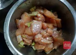 Fried Chicken Rice Krispies Recipe Illustration 1