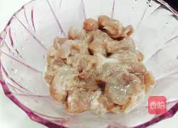 Illustration of how to make roast pork with mushrooms 1