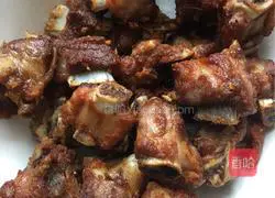 Illustration of how to make sweet and sour pork ribs 5